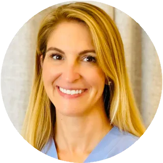 Dr. Julia Martinez avatar